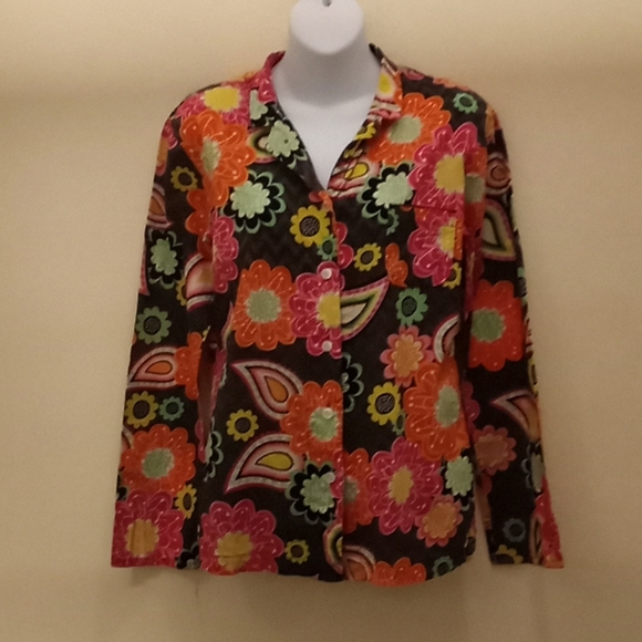 Vera Bradley Floral & Paisley Button Down Top - Picture 4 of 12
